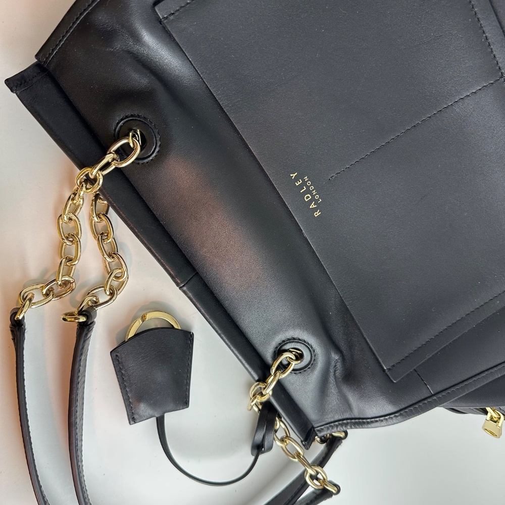 Radley London Handbag – Like New! Elegant & Timeless